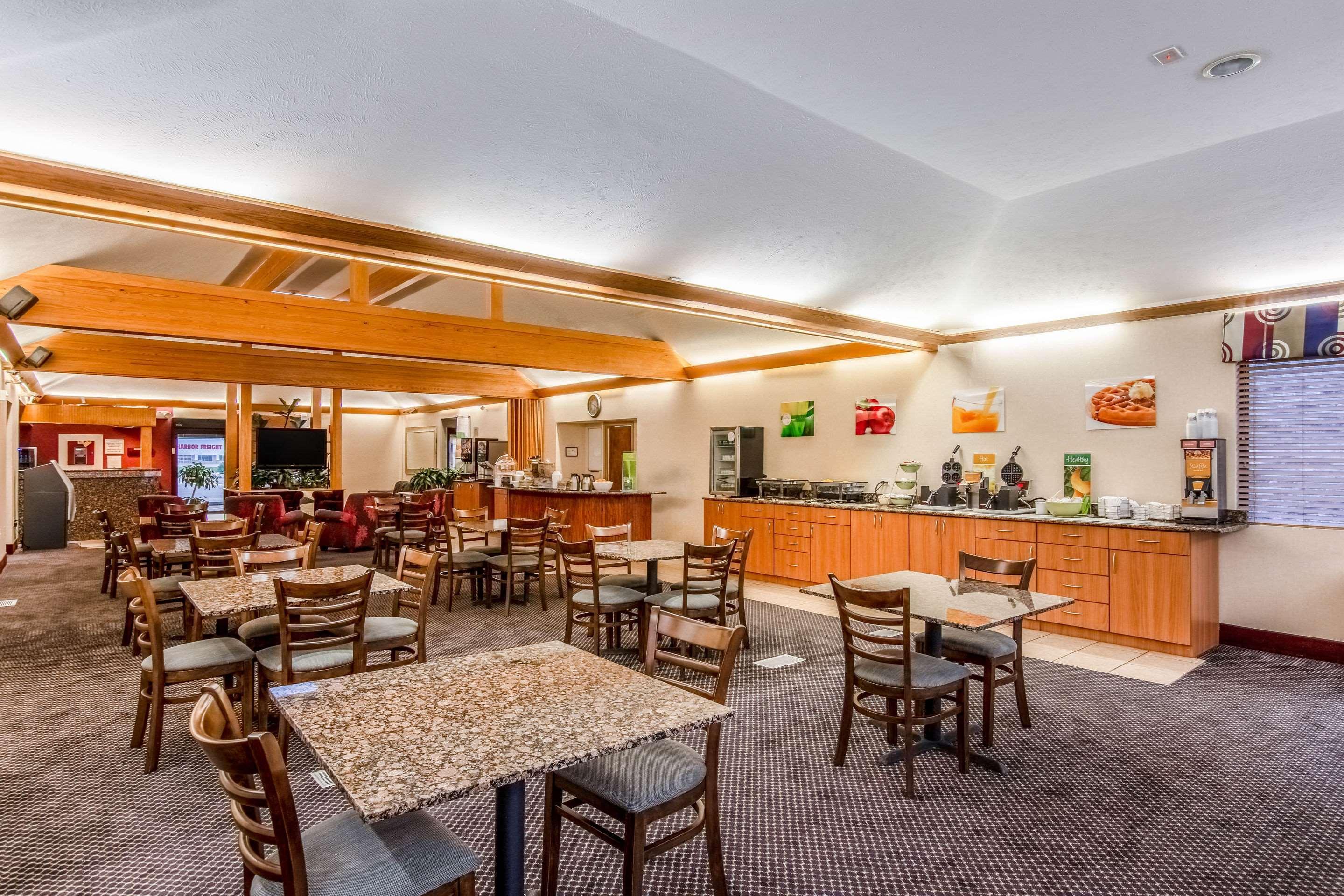 Country Inn & Suites By Radisson, Muskegon, Mi Zewnętrze zdjęcie